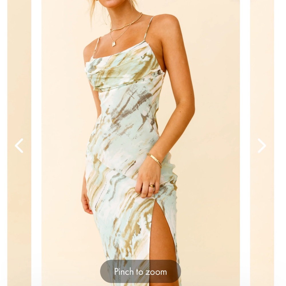 WELL VERSED PLEATED BUST FRONT SPLIT DRESS MINT MULTI
